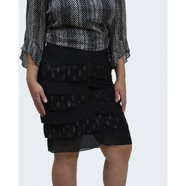 Φούστα μαύρη με φύλλα  Φούστες