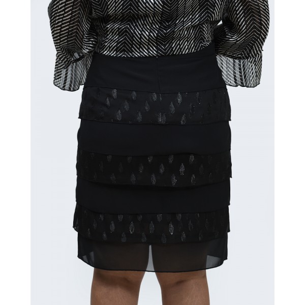 Φούστα μαύρη με φύλλα  Φούστες