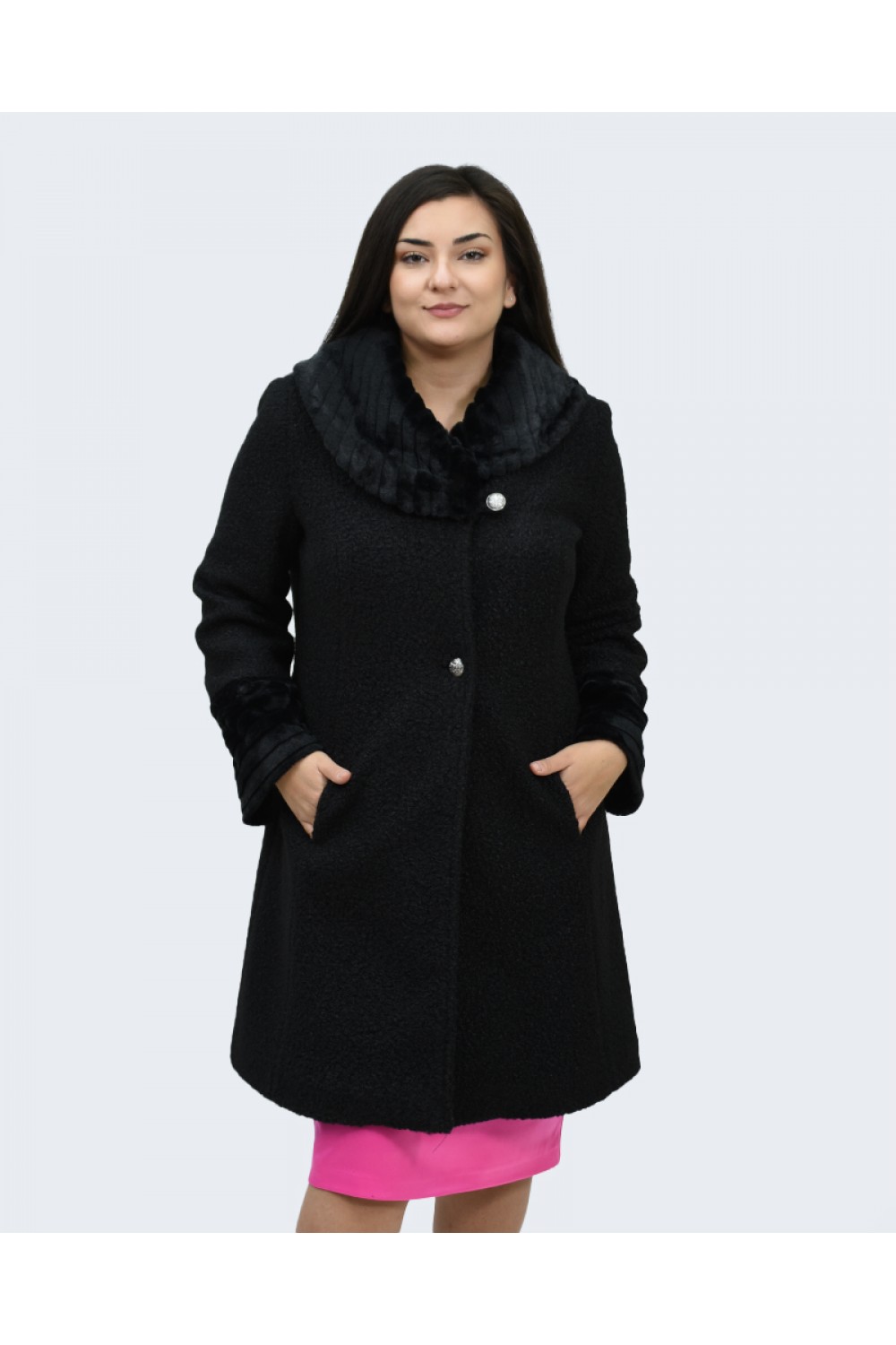 Μαντό μαύρο μπουκλέ με γούνα Βραδινά
