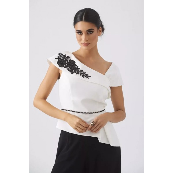 Τοπ ασπρόμαυρο με κέντημα  Μπλούζες