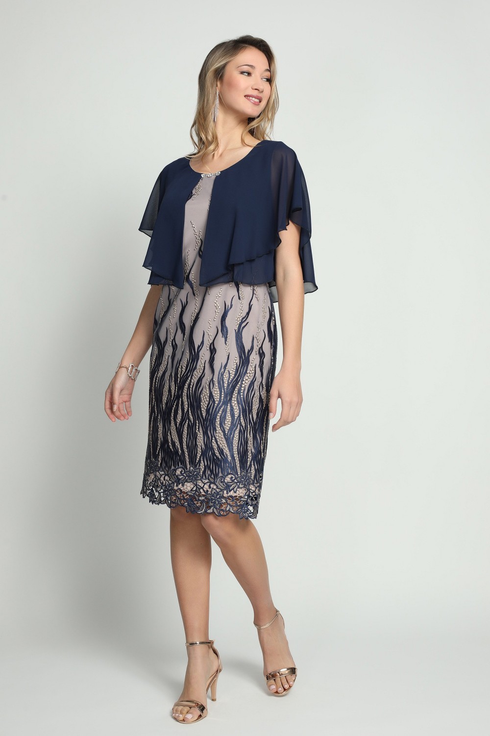 Φόρεμα δαντέλα με ενσωματωμένο μπολερό  Μεγάλα Μεγέθη