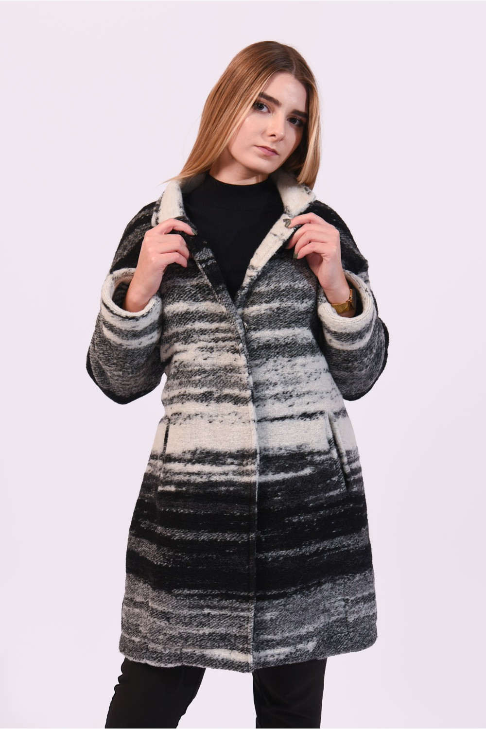 Ημίπαλτο ασπρόμαυρο Μεγάλα Μεγέθη