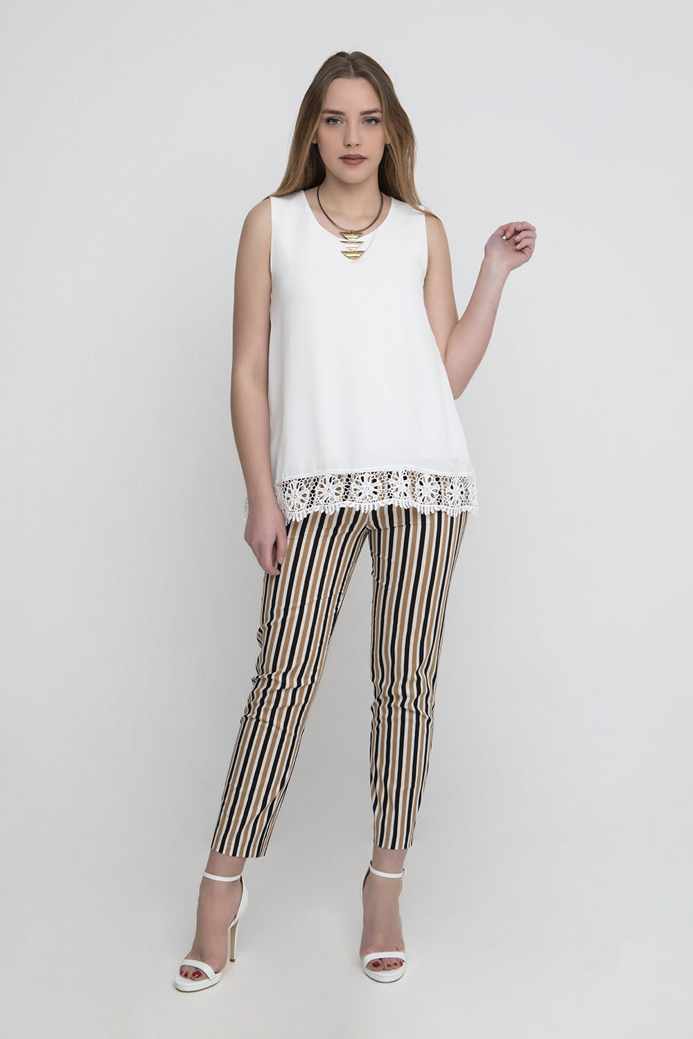 Παντελόνι ριγέ Παντελόνια